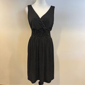 Maurices Elegant‎ Black Polka Dot v-neck sleeveless stretchy Dress size medium
